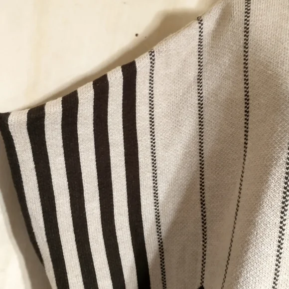 New York & Company Brown Chevron Open Front Sweater - Picture 10 of 11